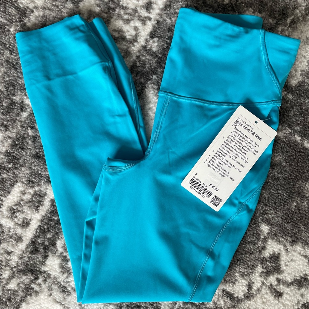 BNWT: Base Pace High Rise 23” Crop: Turquoise Tide in Size 4